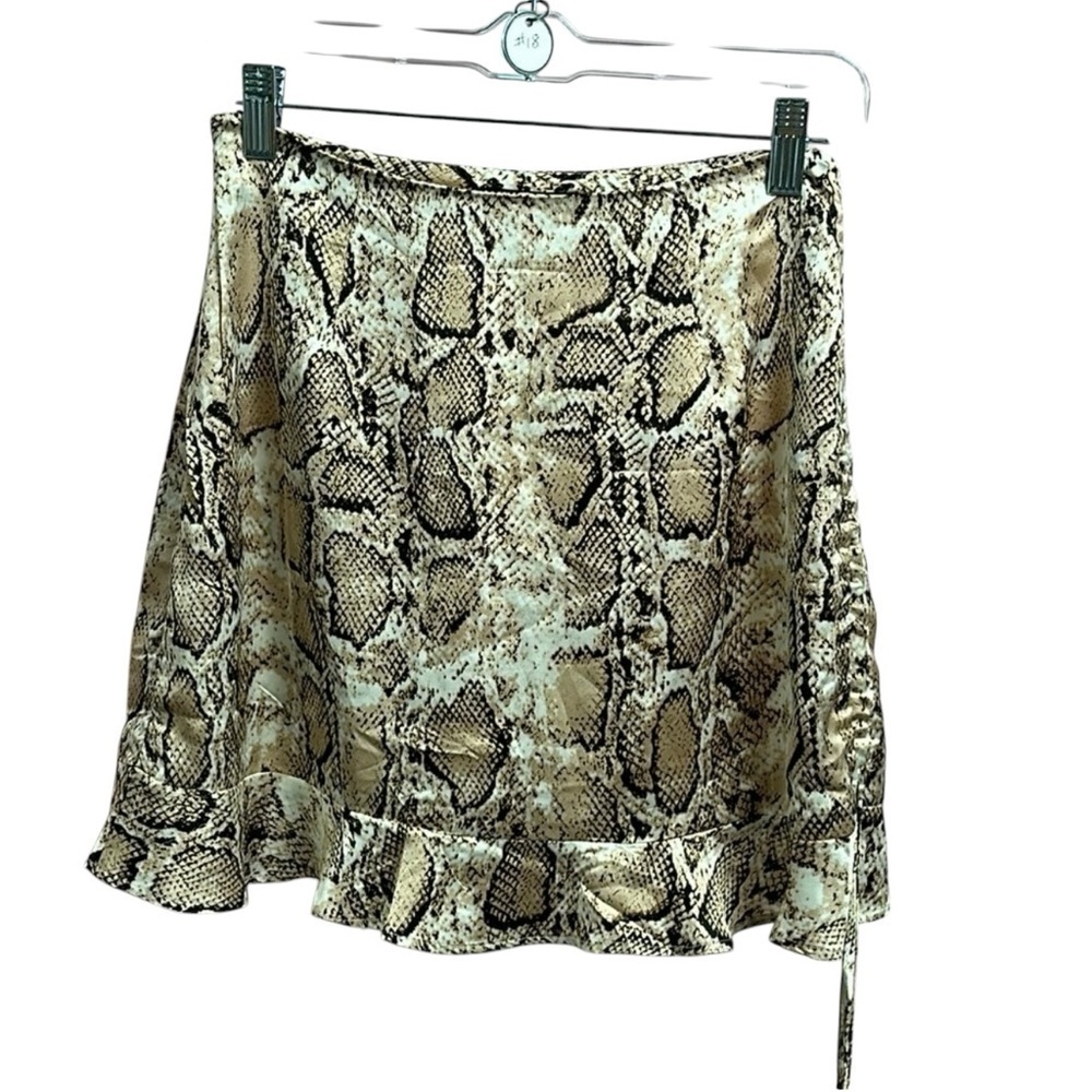 MISSGUIDED - EC - Animal Print Adjustable Skirt